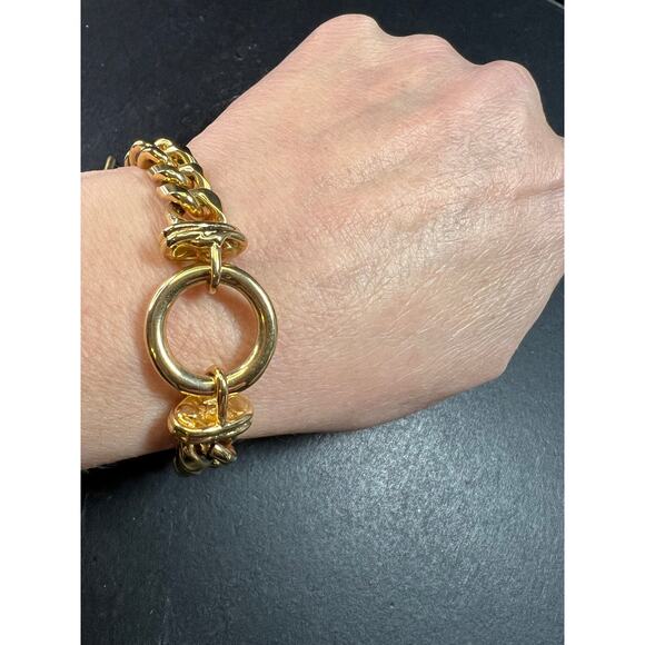 Chunky Gold Tone Curb Chain O-Ring Toggle Clasp Bracelet Costume Jewelry - Picture 4 of 13